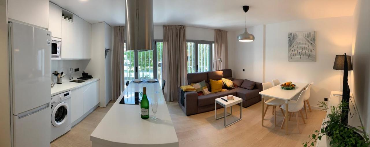 Rentalsevilla Encantador Apartamento Junto A Gran Plaza Exterior photo